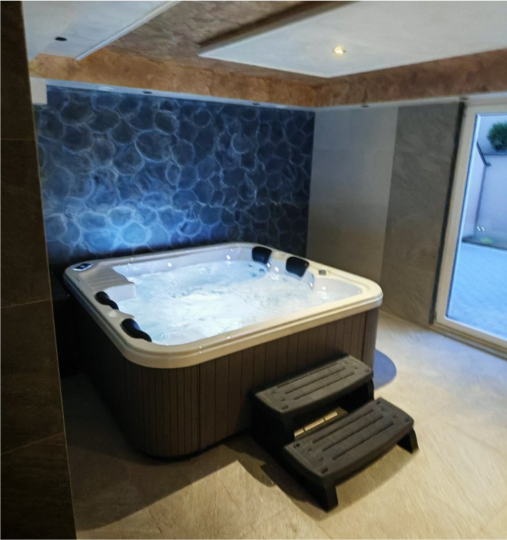 Jacuzzi u spa zoni Vrdnik Residence